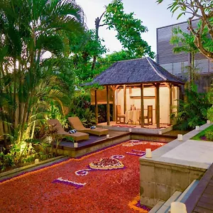 bale-gede-villas.ubudhotelsnow.com/
